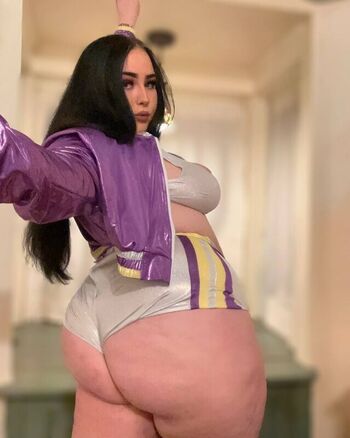 Full leaked Thepaperem private photo