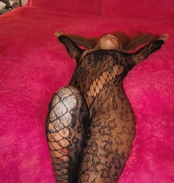 Full leaked Therealaliciad private onlyfans photo