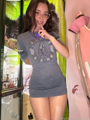 Full leaked Therealaly private photo