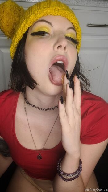 Full leaked Therileydaniels private photo
