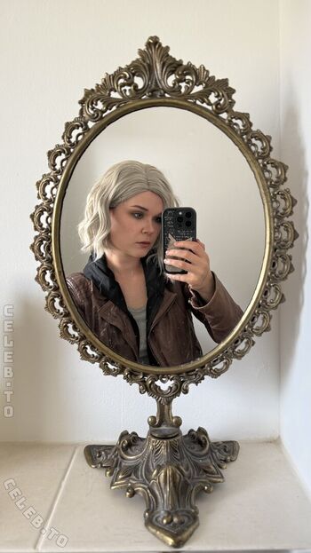 Full leaked Therlyen page private photo