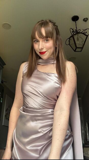 Full leaked Thesaskiarae private photo