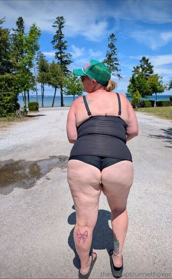 Full leaked Thesecupsrunnethover private photo