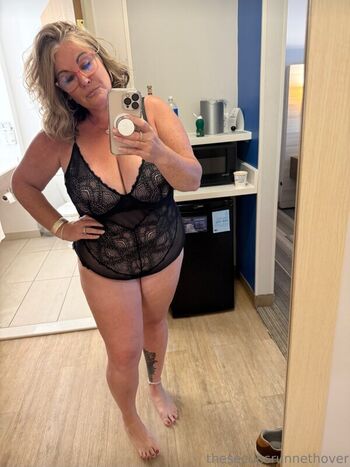 Full leaked Thesecupsrunnethover private photo