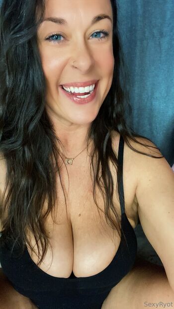 Full leaked Thesexyryot private photo