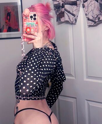 Full leaked Theskinsiren private onlyfans photo