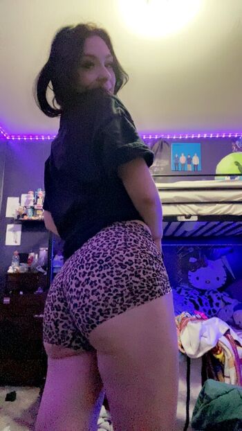 theyluv_katie