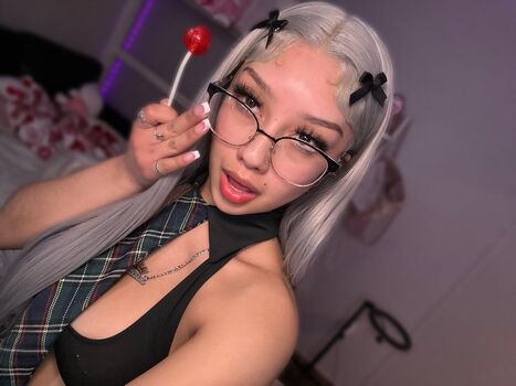 Full leaked Theyluvstonie private photo
