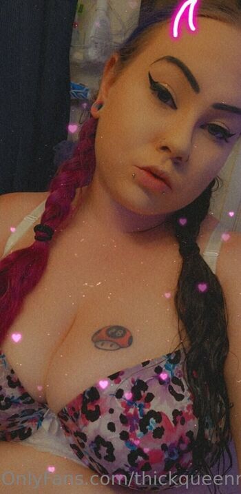 Full leaked Thickqueenrose private onlyfans photo