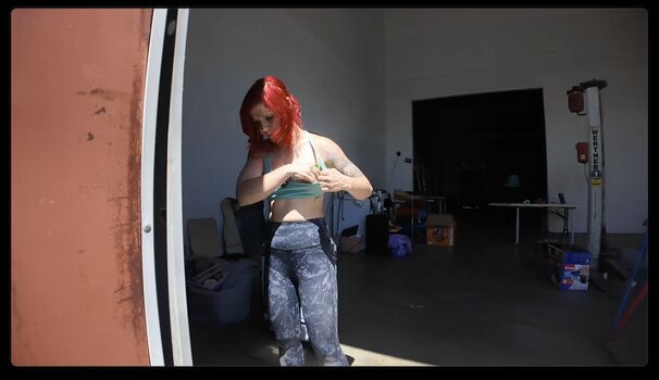 Full leaked Thugshells private photo