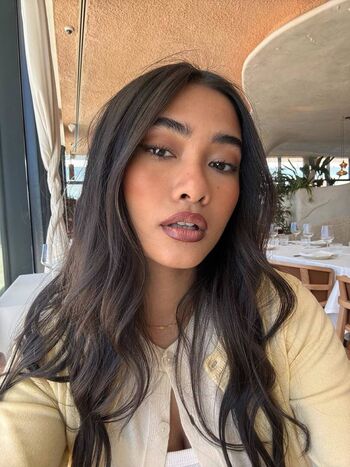 Full leaked Thuzar wint lwin private photo