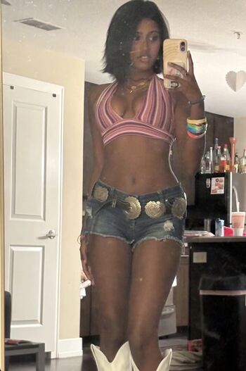 Full leaked Thya sridharan private onlyfans photo