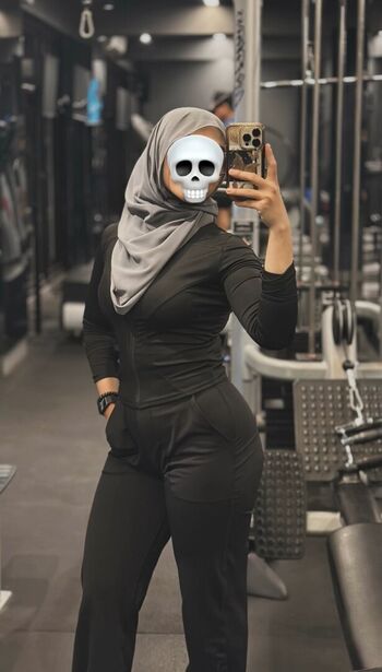 Full leaked Tikom private onlyfans photo