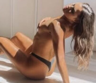 Full leaked Tilly skok private onlyfans photo