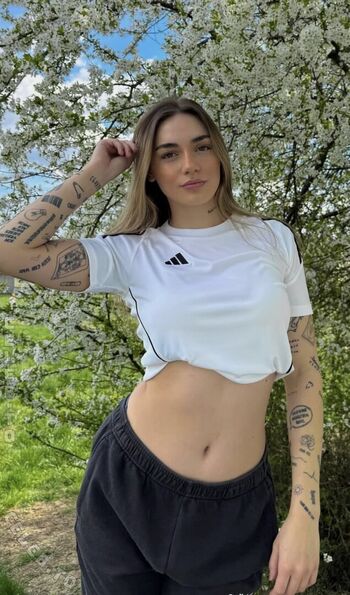 Full leaked Tina neumann private onlyfans photo