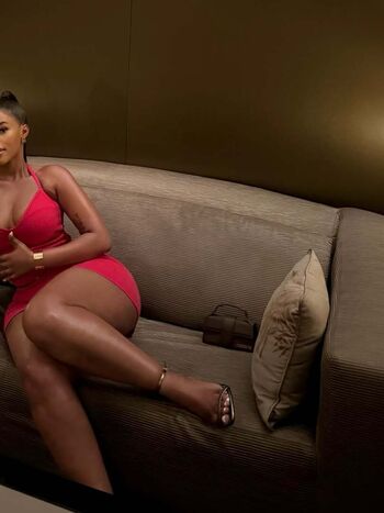 Full leaked Tinah bae private photo
