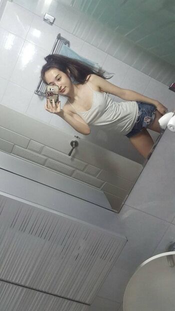 Full leaked Tinakitten private onlyfans photo