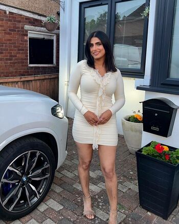 Full leaked Tindy kaur private photo