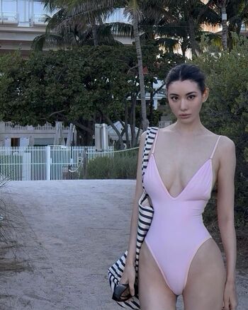 Full leaked Tinkymew private onlyfans photo