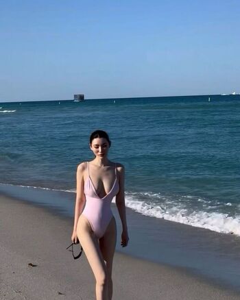 Full leaked Tinkymew private onlyfans photo