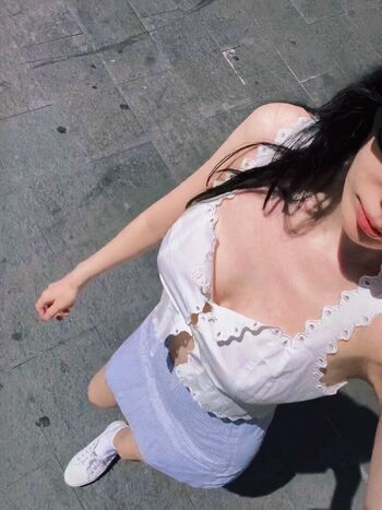 Full leaked Tinkymew private onlyfans photo