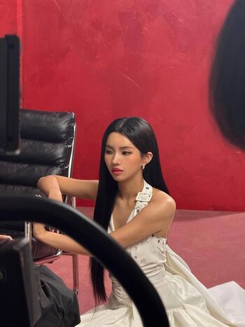 Full leaked Tiny pretty j page private onlyfans photo