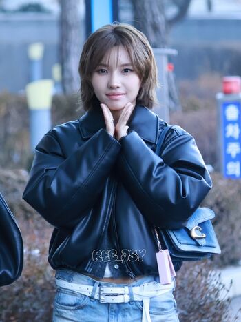 Full leaked Tiny pretty j page private onlyfans photo