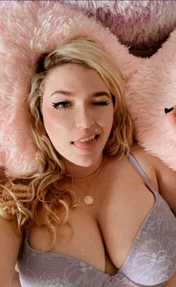 Full leaked Tinysadrose page private onlyfans photo