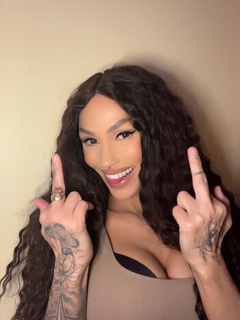 Full leaked Tinywiings private photo