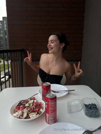 Full leaked Titsmilkvip private photo