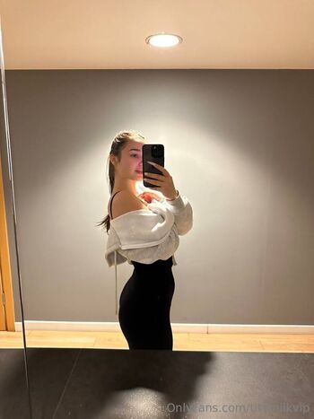 Full leaked Titsmilkvip private photo