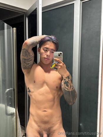 Full leaked Titusslow private photo