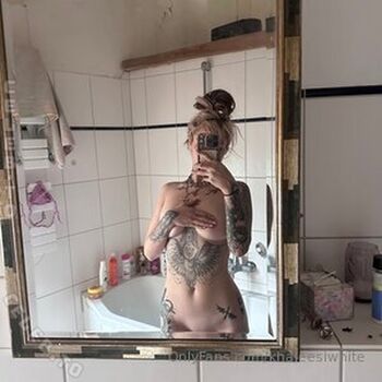 Full leaked Tizeax private onlyfans photo