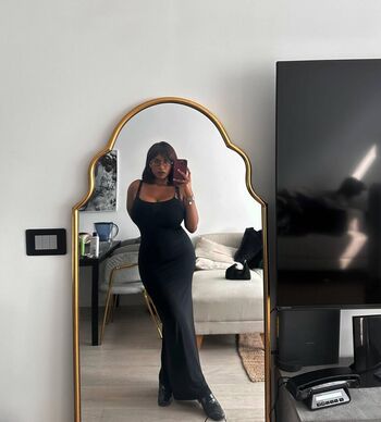 Full leaked Tiziana private photo