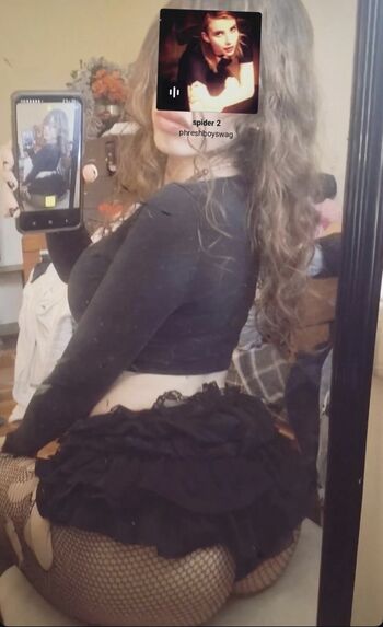 Full leaked Tmonkey private onlyfans photo