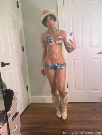 Full leaked Toastming page private photo