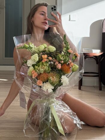 Full leaked Toma efremova private photo