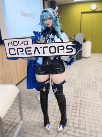 Full leaked Tomachan page private photo