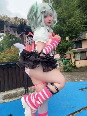 Full leaked Tomachan page private photo