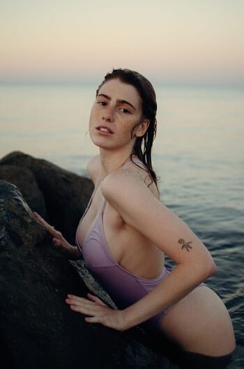 Full leaked Toneeeeeek private photo