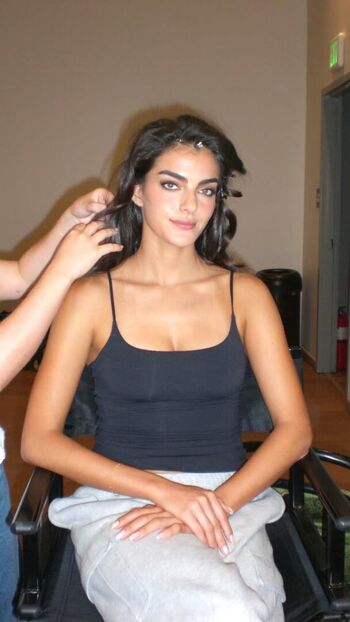 Full leaked Toni breidinger private photo