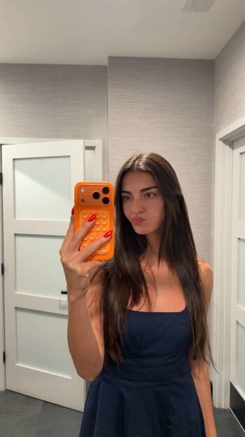 Full leaked Toni breidinger private photo
