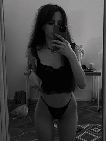 Full leaked Toohotpopcorn private photo