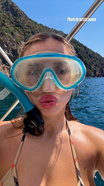 Full leaked Toomuchlucile private photo