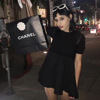 Full leaked Toopoor private onlyfans photo