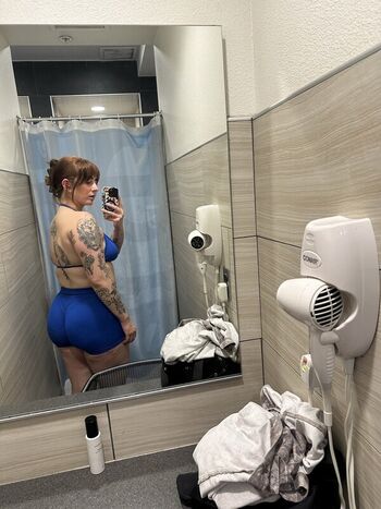 tooturnthailey