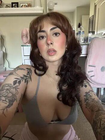Full leaked Tooturnthailey private photo