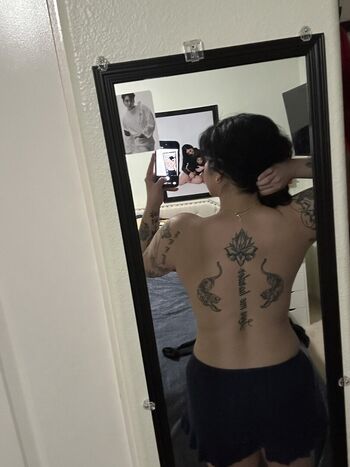 Full leaked Tooturnthailey private onlyfans photo