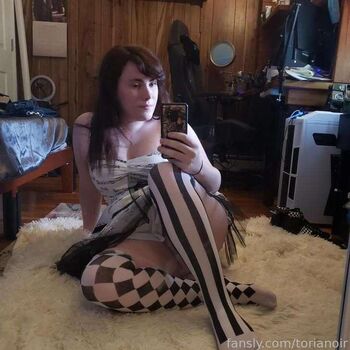 Full leaked Torianabee private photo