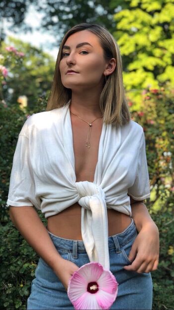 Full leaked Tornawalynnski page private photo